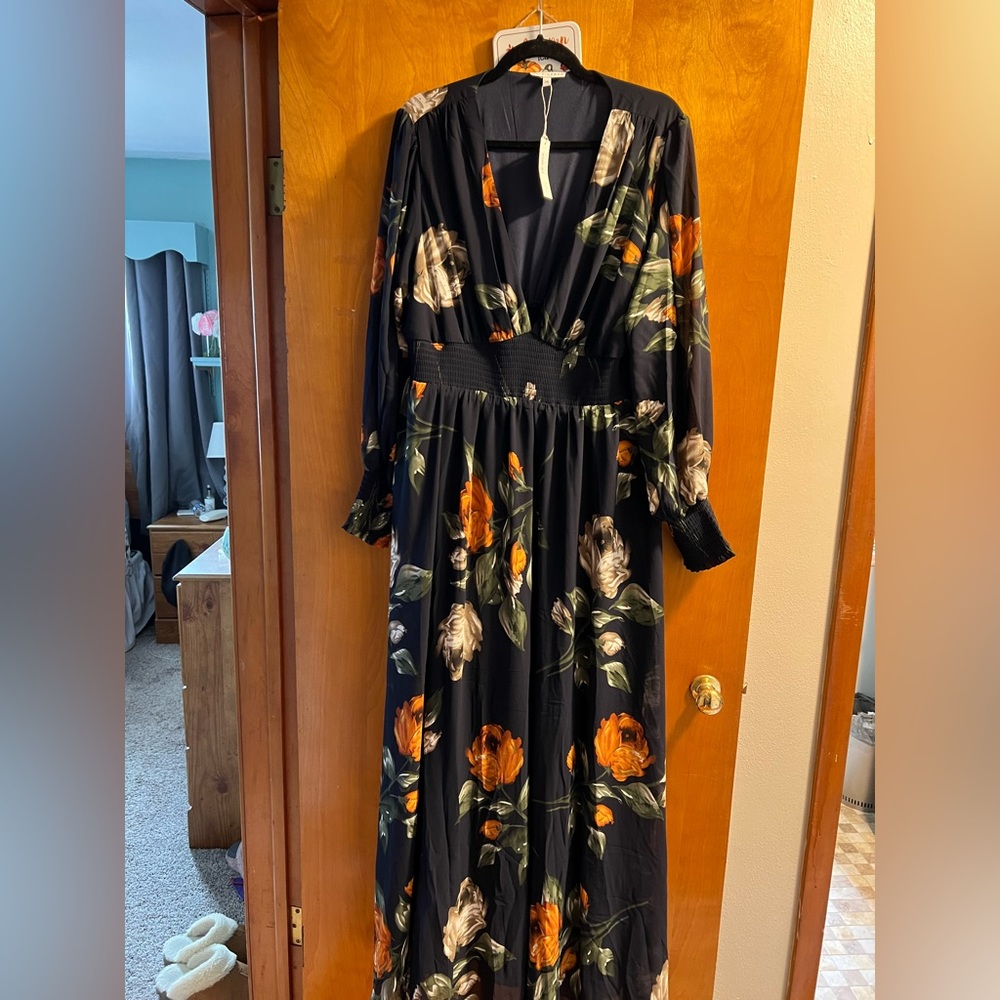 *Brand New* Baltic Born “Olivia” Maxi Dress in Midnight Navy Floral, 2X